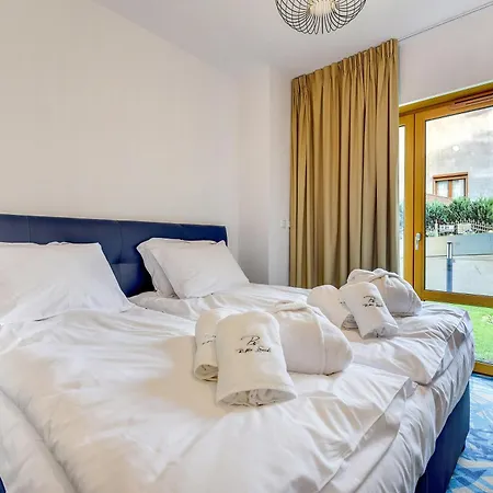 Baltic Sands 4* هيل