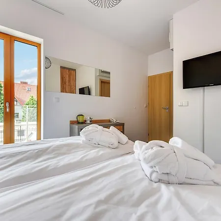 Baltic Sands 4* هيل